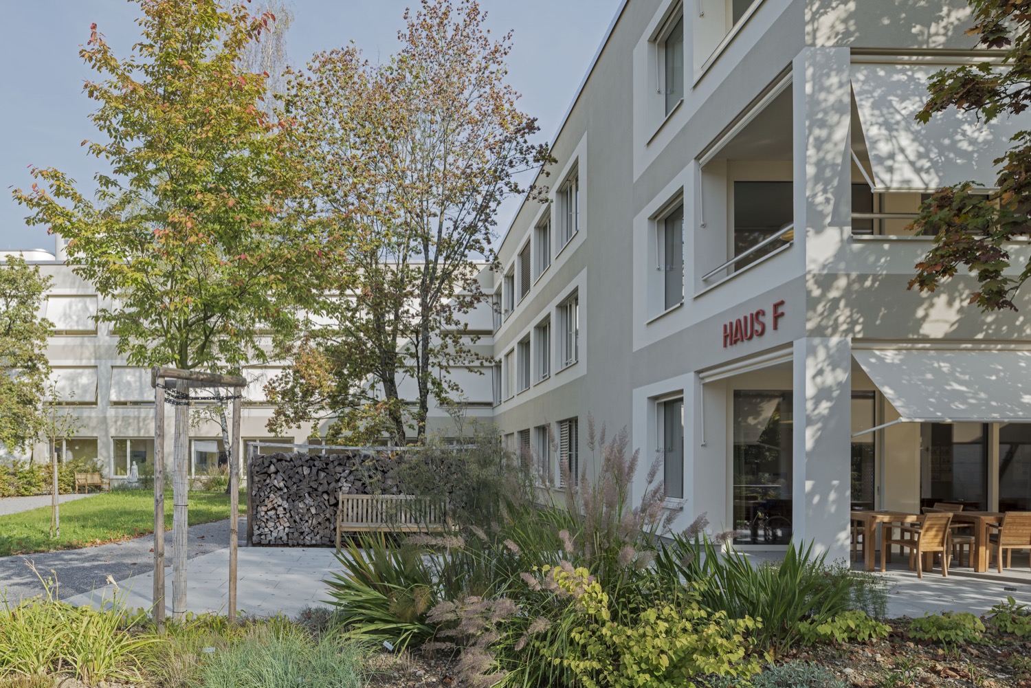Demenzgarten des Kompetenzzentrums Pflege und Gesundheit Embrach